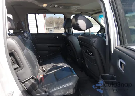 2011 Honda Pilot Touring from USA, damaged, VIN 5FNYF4H97BB018723